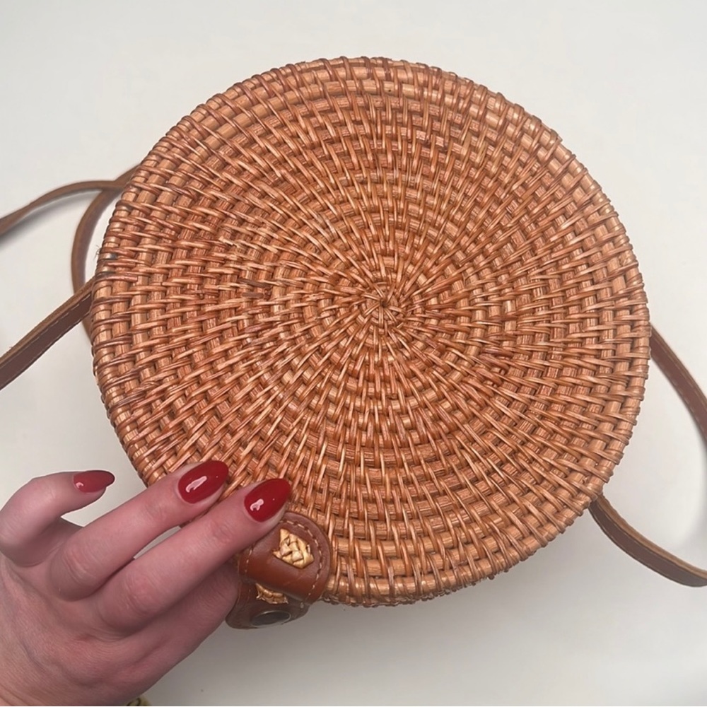 Round Wicker Rattan Purse - image 8